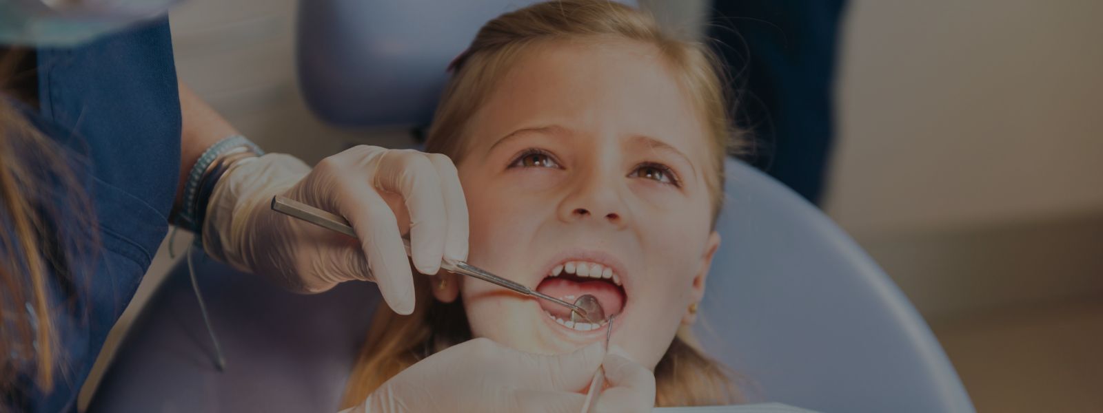 Caries en niños: causas, síntomas y tratamiento