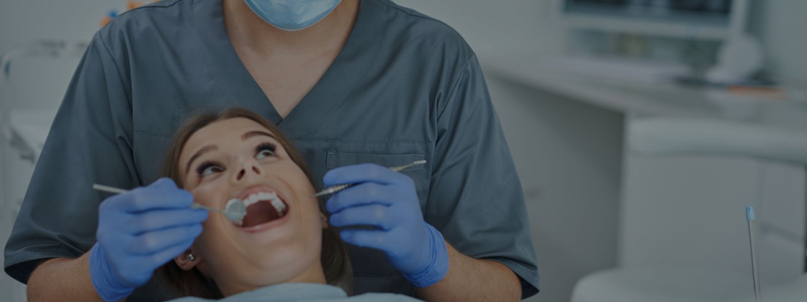 ¿Puedes ir al dentista con una afta?